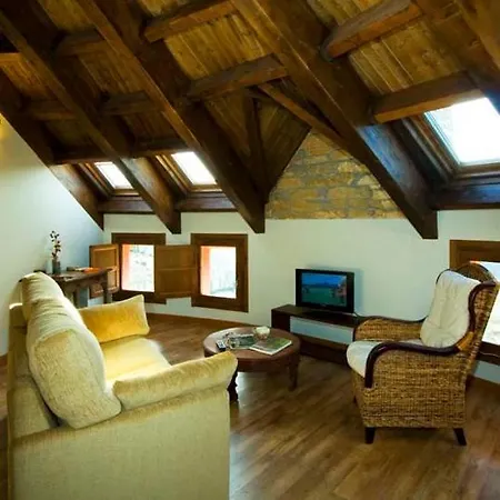 Apartamentos Casa La Fonte * Oballo